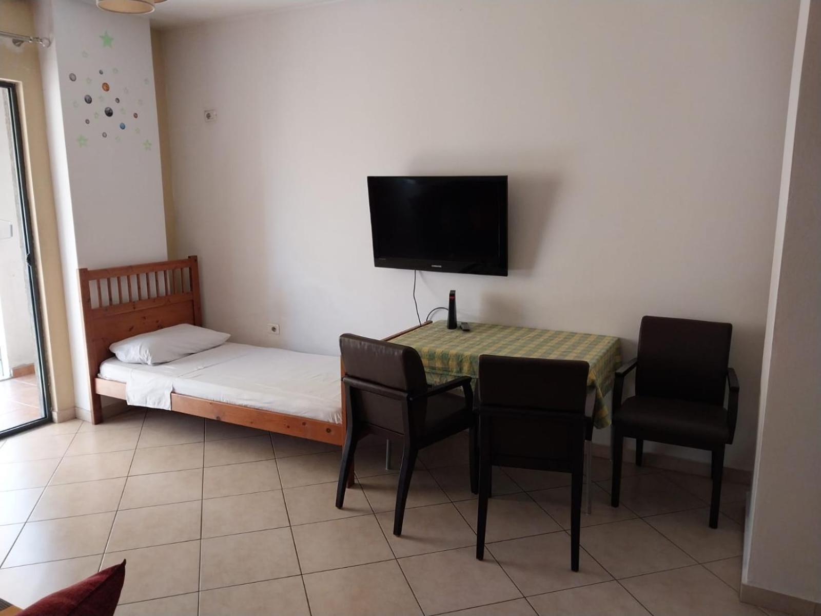 Home Sweet Home 3 - Guest House Tirana Exterior foto